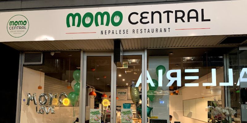 Momo Central