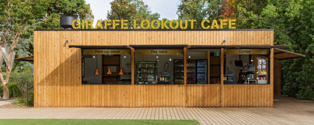 Giraffe Lookout Cafe